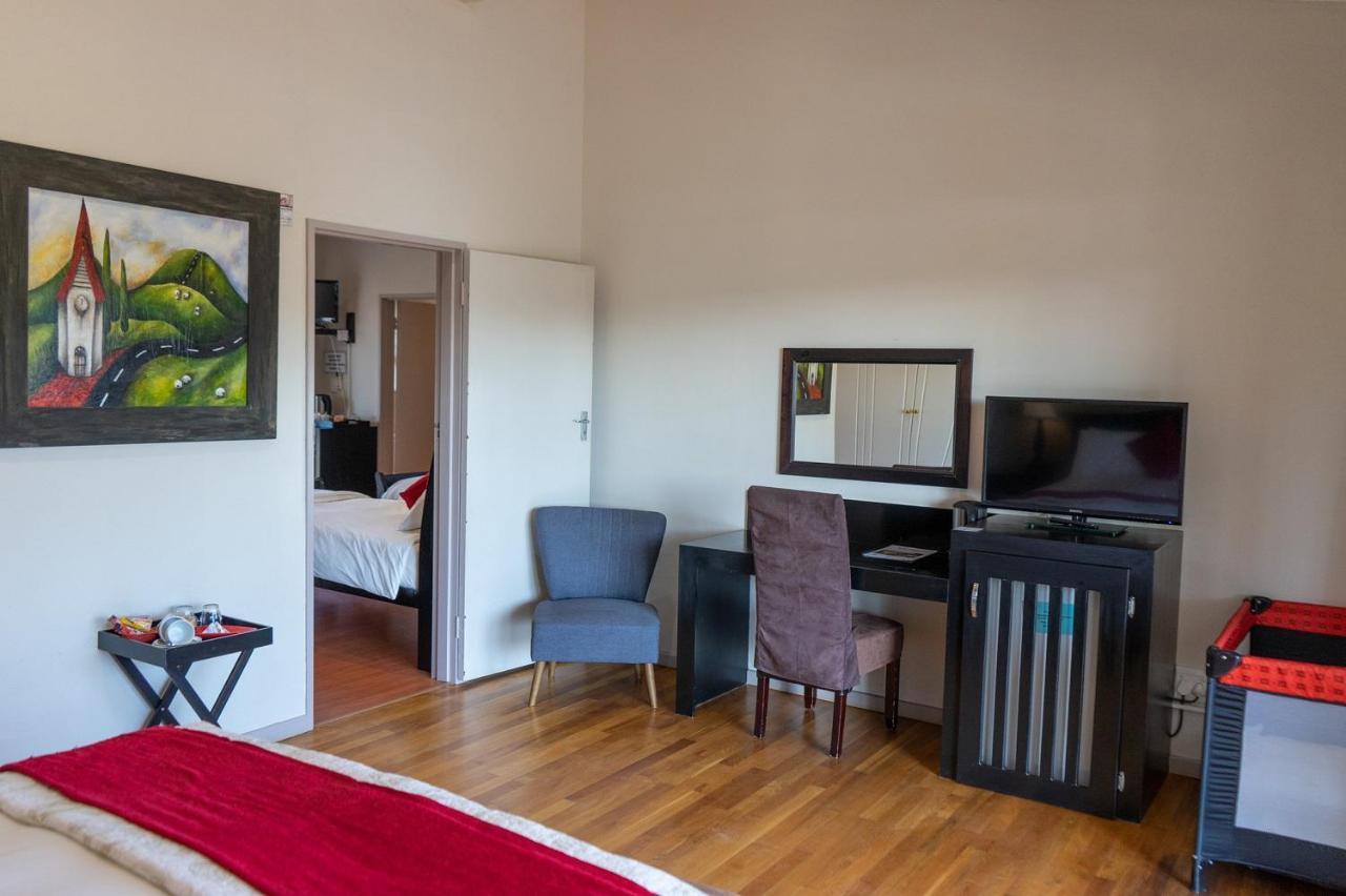 Aloe Manor Hotel Oudtshoorn Ngoại thất bức ảnh