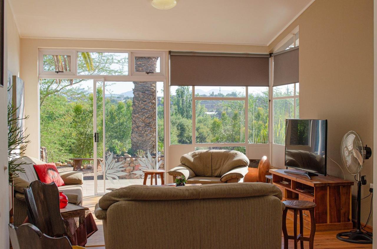 Aloe Manor Hotel Oudtshoorn Ngoại thất bức ảnh